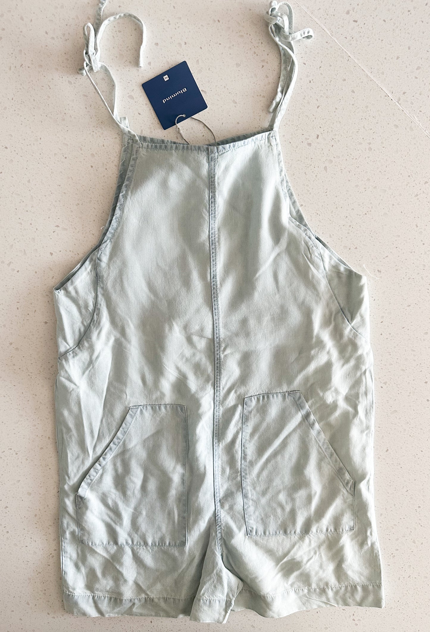 NEUF - Ensemble 1 pièce - Blumind - 8 ans