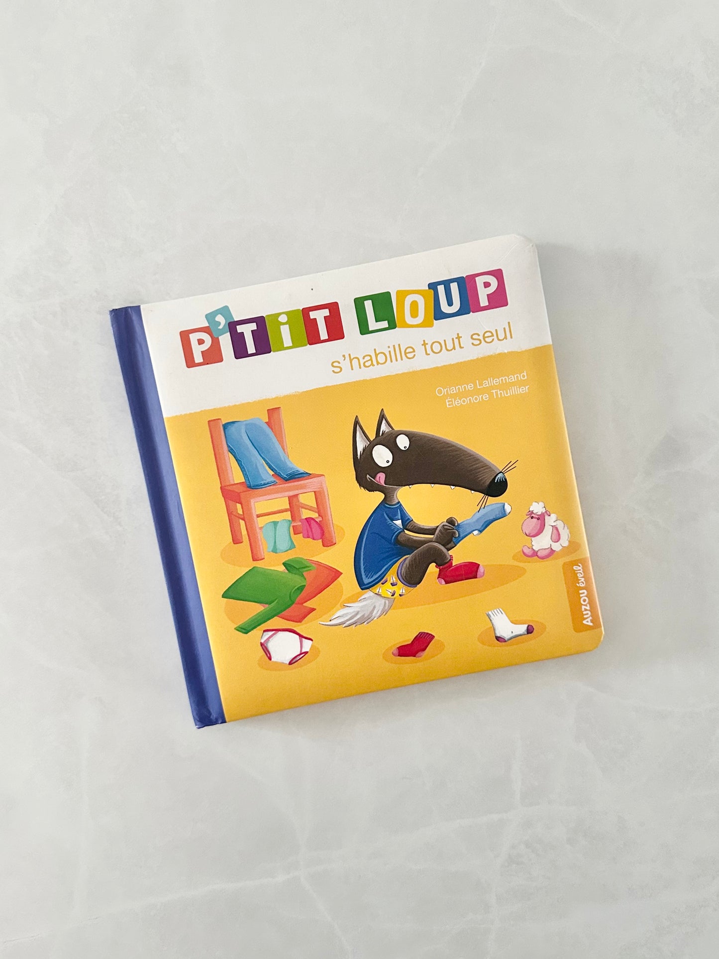 Livre - P’tit loup - S’habille tout seul