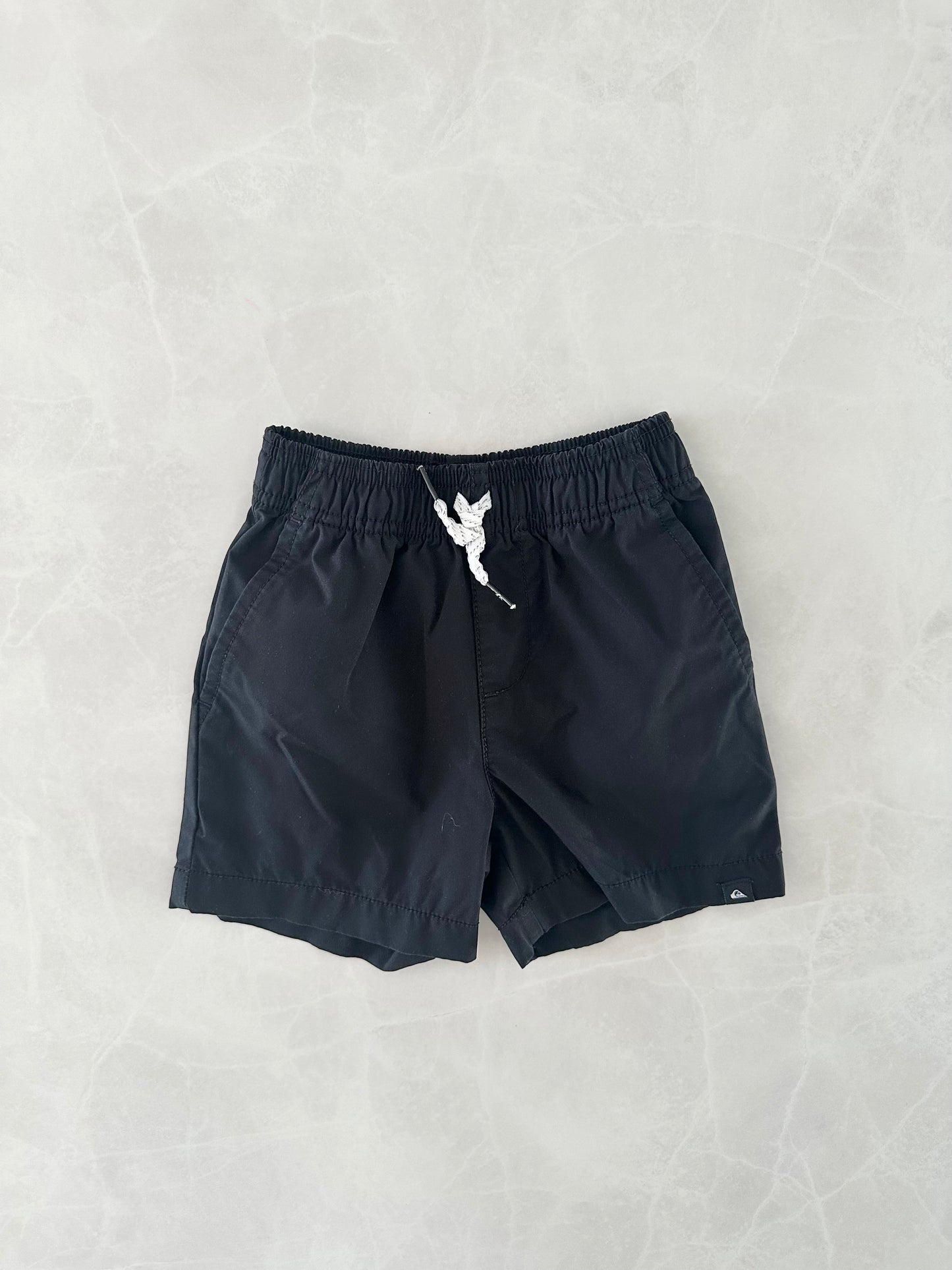 Short - Quiksilver - 2 ans