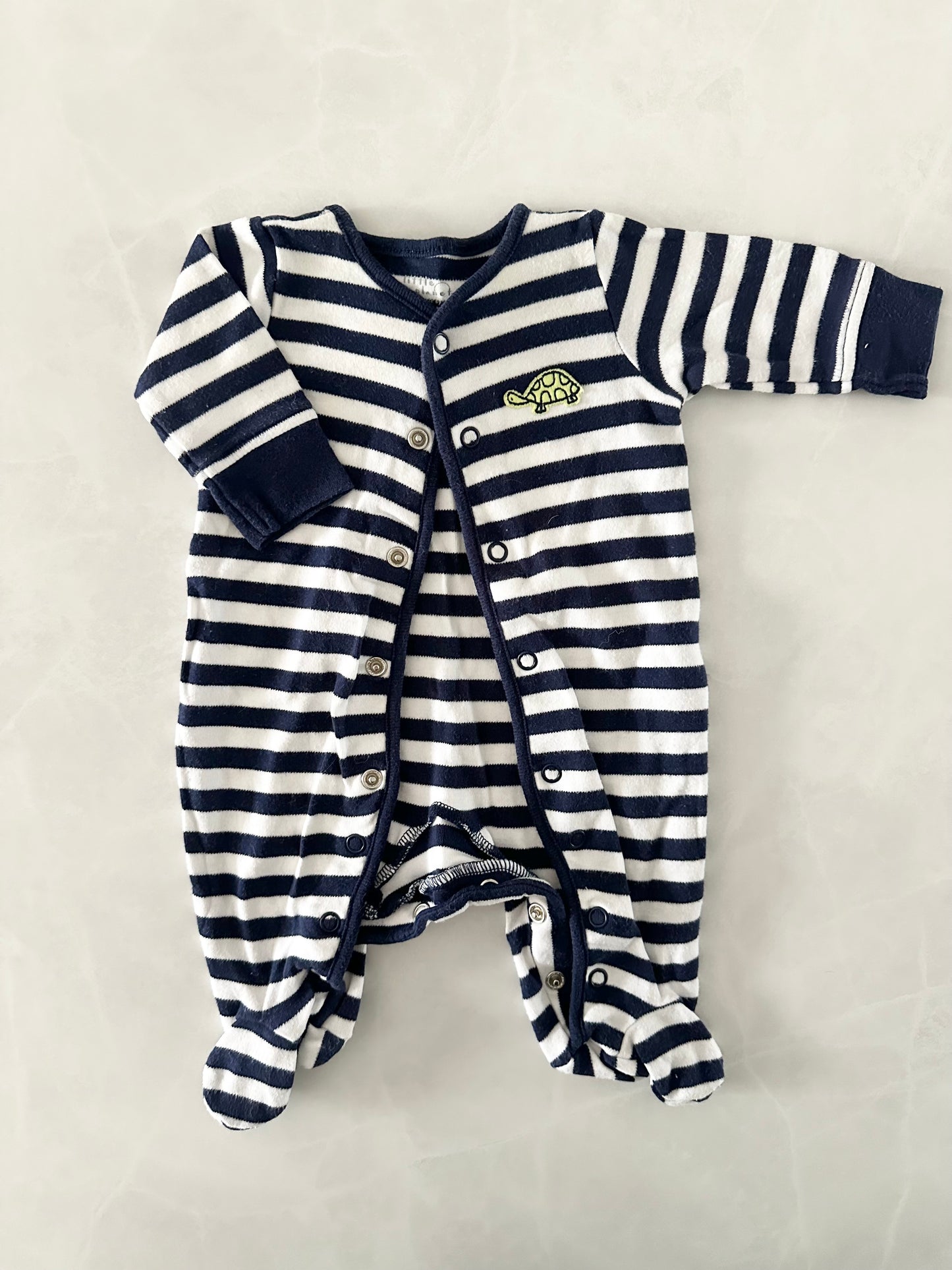 Pyjama - Little Planet by Carter's - NB