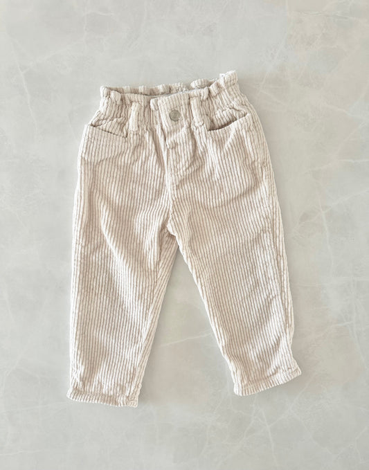 *imparfait* Pantalon en corduroy - Zara - 12-18 mois