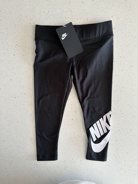 NEUF - Legging - Nike - 5-6 ans