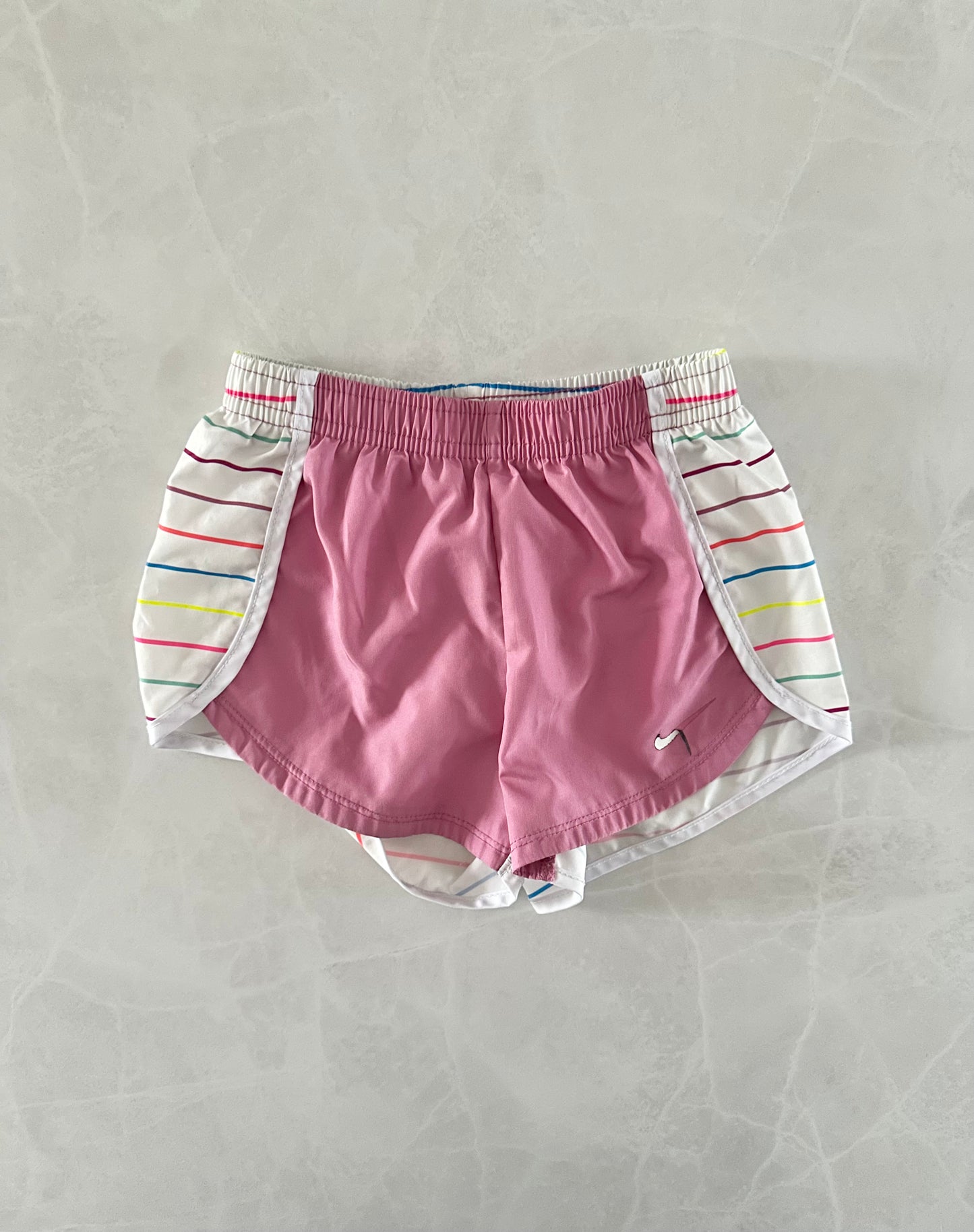 *imparfait* Short - Nike - 4 ans
